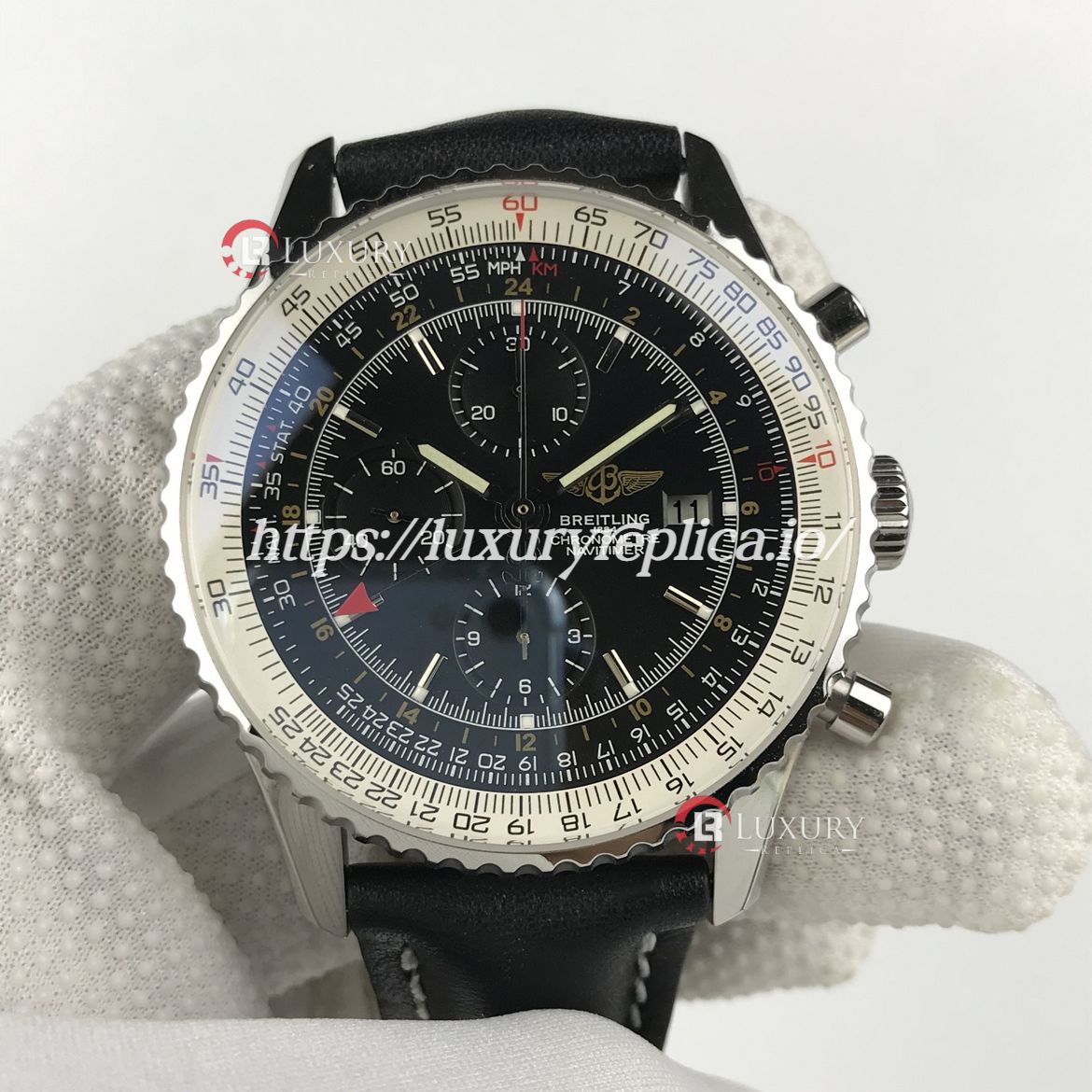BREITLING NAVITIMER WORLD GMT A24322 BLACK DIAL LEATHER STRAP