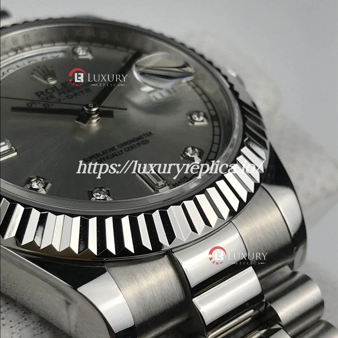 ROLEX DAY-DATE II 218239 FLUTED BEZEL SILVER DIAL DIAMOND MARKERS